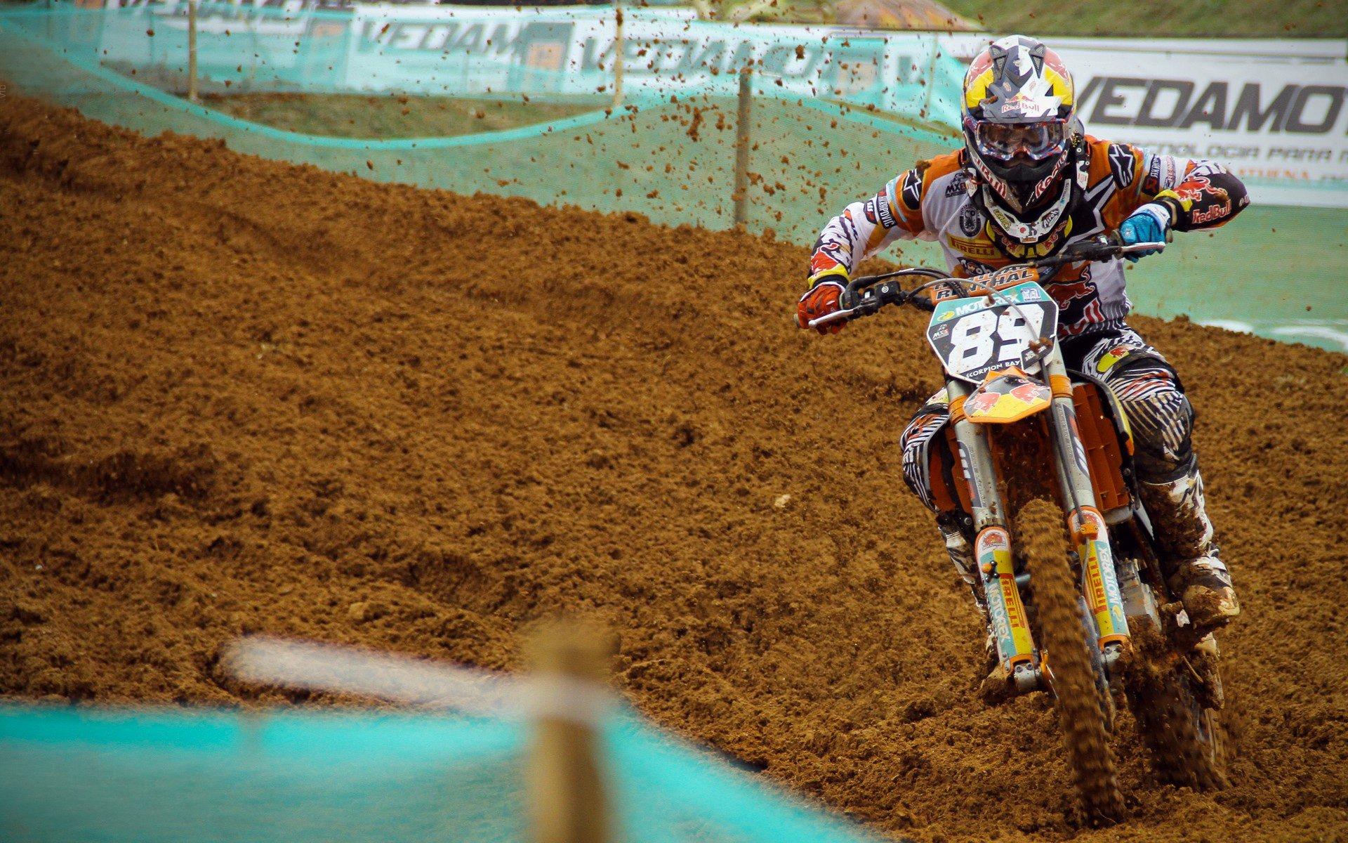 拉诺基亚深情追忆，孔蒂曾力邀赴尤文 但蓝黑冠军滋味截然不同